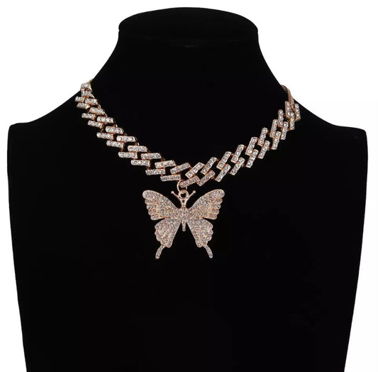 Butterfly Pendant Necklace w/ "Zigzag" Link Chain