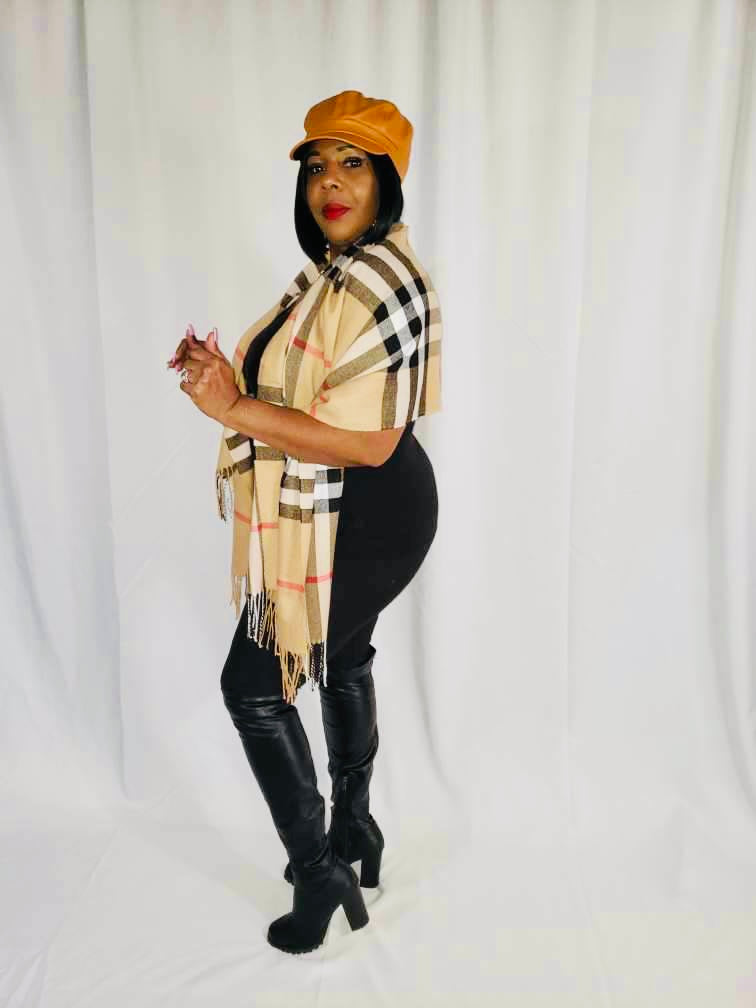 Classic Plaid Patterned Soft Knit Oblong Tassel Scarf